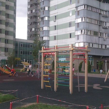 Apartment On Tole Bi Alma-Ata Exteriör bild